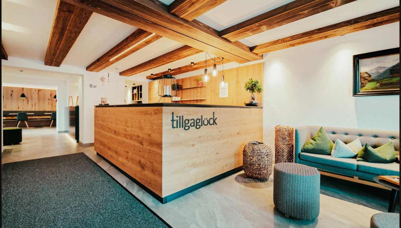 Tillga Glueck - 4 Stars Obertilliach Exterior photo